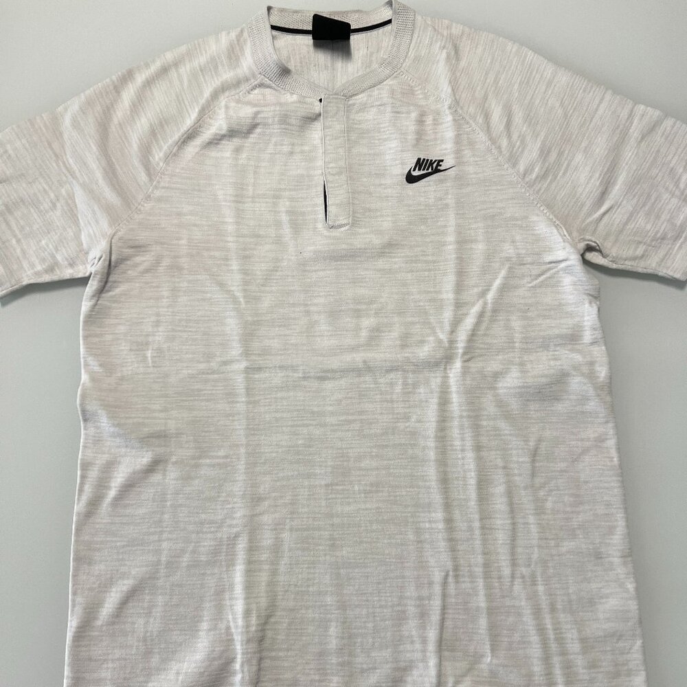 Nike Tech Knit Polo Henley Blade Collar Short Sleeve White Medium 846409-100